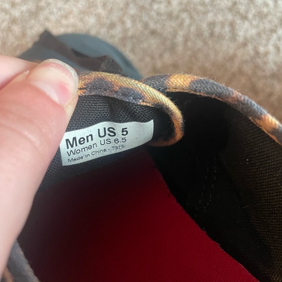 Vans‎ Authentic Lowpro Skate Shoe Leopard Size 6.5 Women’s - Picture 7 of 7